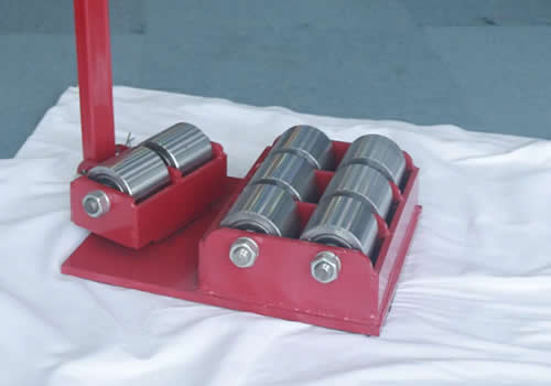 冀高鵬/成華坦克搬運(yùn)車實拍現(xiàn)場